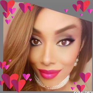 Meet your Posher, Renee